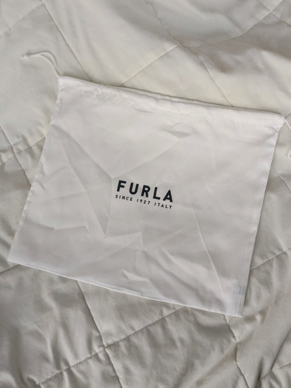 Furla Dust Bags White Satin Interior Drawstring Protector Medium Size Available - Picture 7 of 8